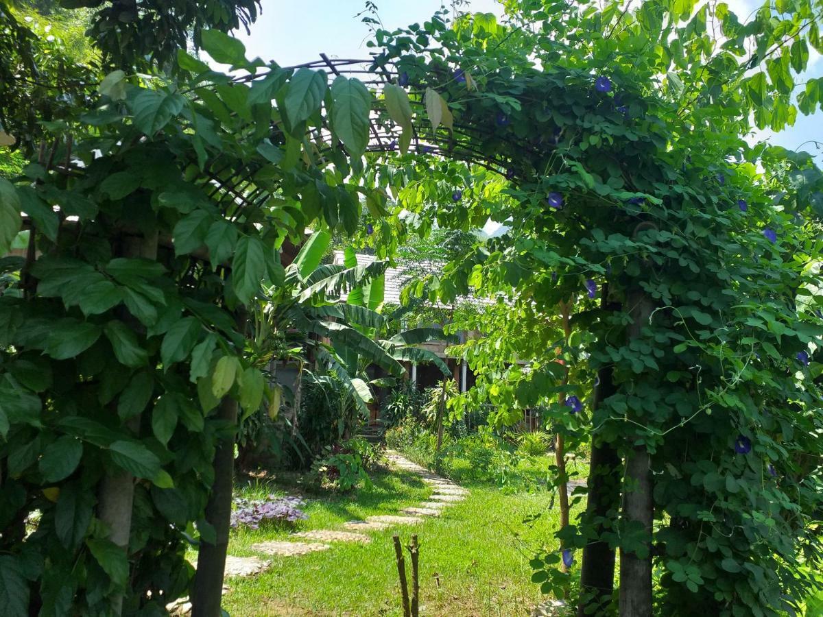 Little Mai Chau Home Stay Exteriör bild